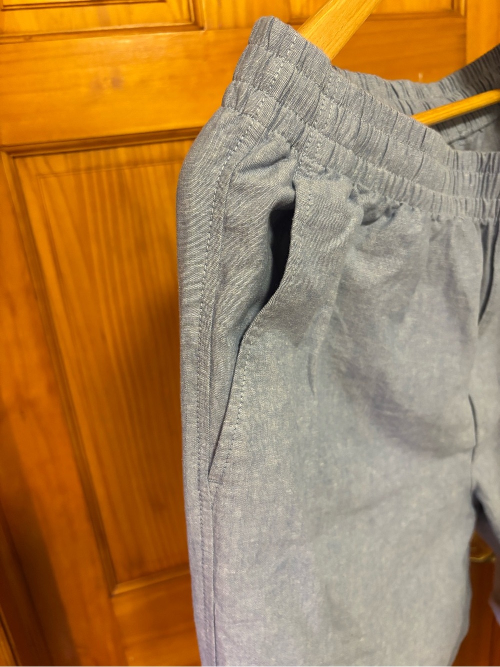 Blue Uniqlo Linen Blend Easy Ankle Pants - Picture 2 of 4